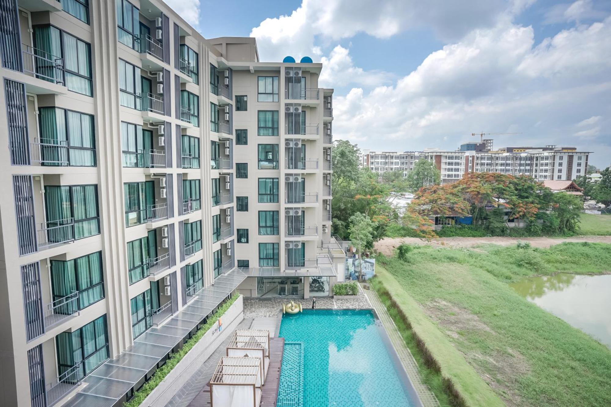 Brique Hotel Chiangmai — Photos 2